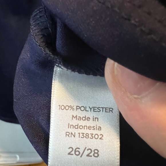 Avenue 26/28 Blue and White Floral Blouse with Dark Blue Tank - Picture 7 of 8